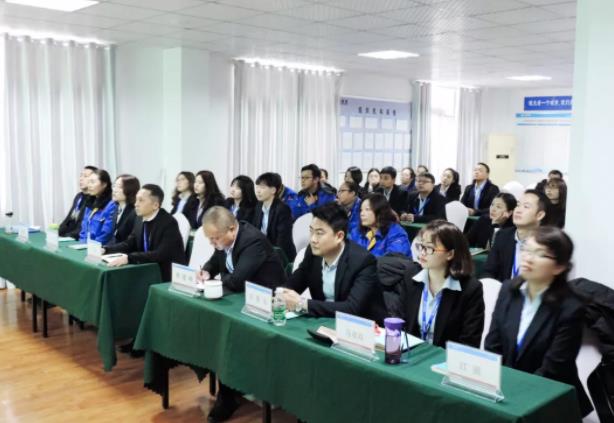 羞羞视频在线观看護欄2019年年度總結大會圓滿落幕