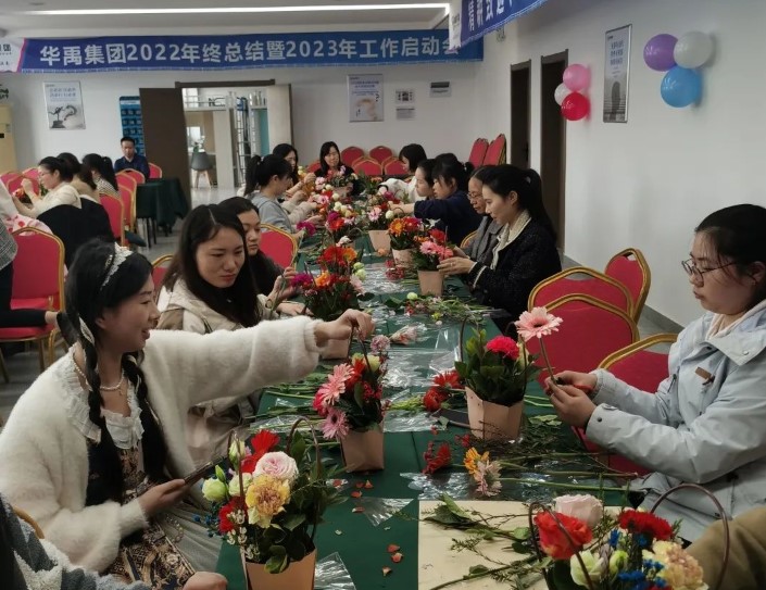羞羞视频在线观看護（hù）欄三八婦女節團建活（huó）動