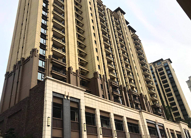 【四川案例】四川瀘州（zhōu）碧桂園鳳凰首府<a href=http://www.weihaifc.net/ target=_blank class=infotextkey>陽台欄杆</a>項目（mù）