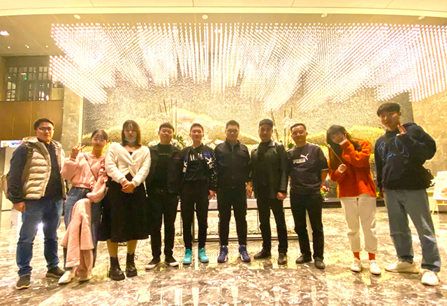 羞羞视频在线观看護欄武（wǔ）漢公司（sī）舉辦2021年新入職員工團建活動