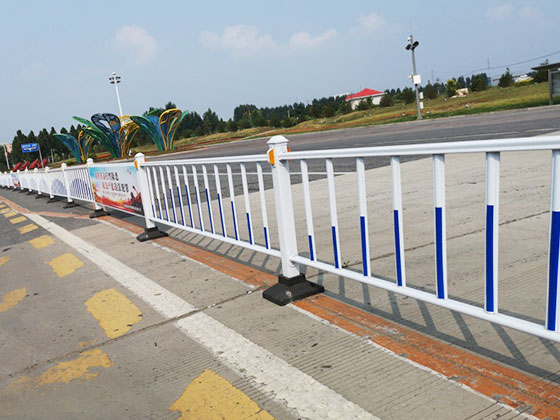 市政鋅鋼道路護欄日常使用如（rú）何維護保養