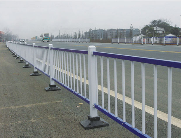 鋅鋼道路護欄的原（yuán）材料是什麽