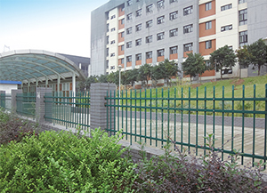 鋅鋼護欄廠家教您判斷護欄品質（zhì）是否優劣（liè）