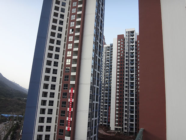 鋅鋼陽台護欄深圳廠（chǎng）家聯係方式