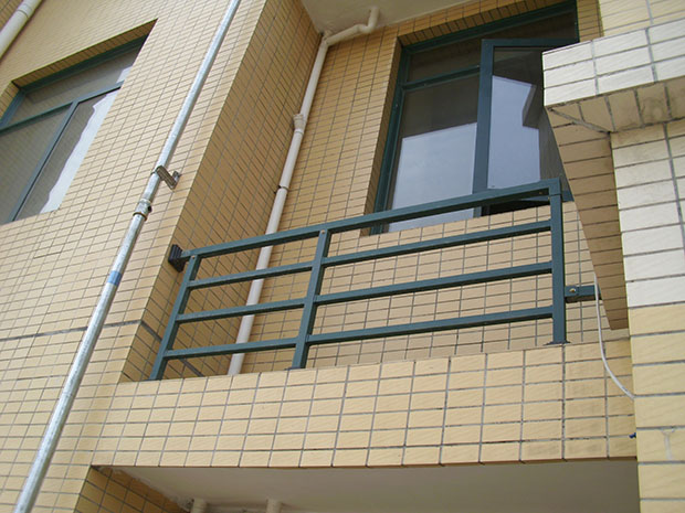 湖北陽台（tái）護欄生產廠家批發價格