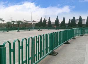 創（chuàng）建文明（míng）城（chéng）市，我們還（hái）在路上