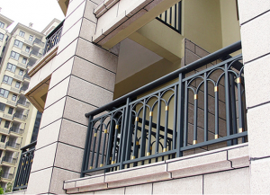 陽台護欄究竟能否拆（chāi）除（chú）
