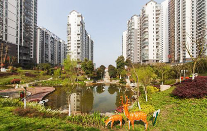 湖南益（yì）陽梓山湖（hú）·領禦選擇羞羞视频在线观看陽台護（hù）欄廠家訂購