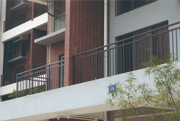 住宅鋅鋼護欄價（jià）格優勢體現在哪方麵
