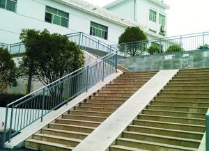 幼（yòu）兒園樓（lóu）梯（tī）扶手高度標準尺寸是多少